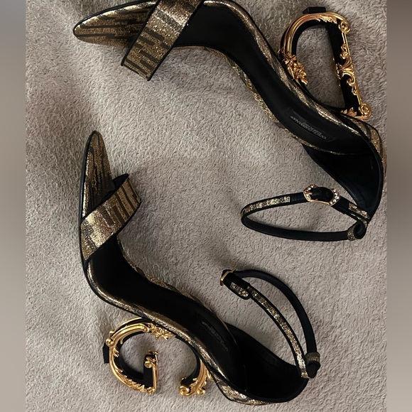 Dolce & Gabbana Logo Embellished Heel Sandals - Picture 5 of 10